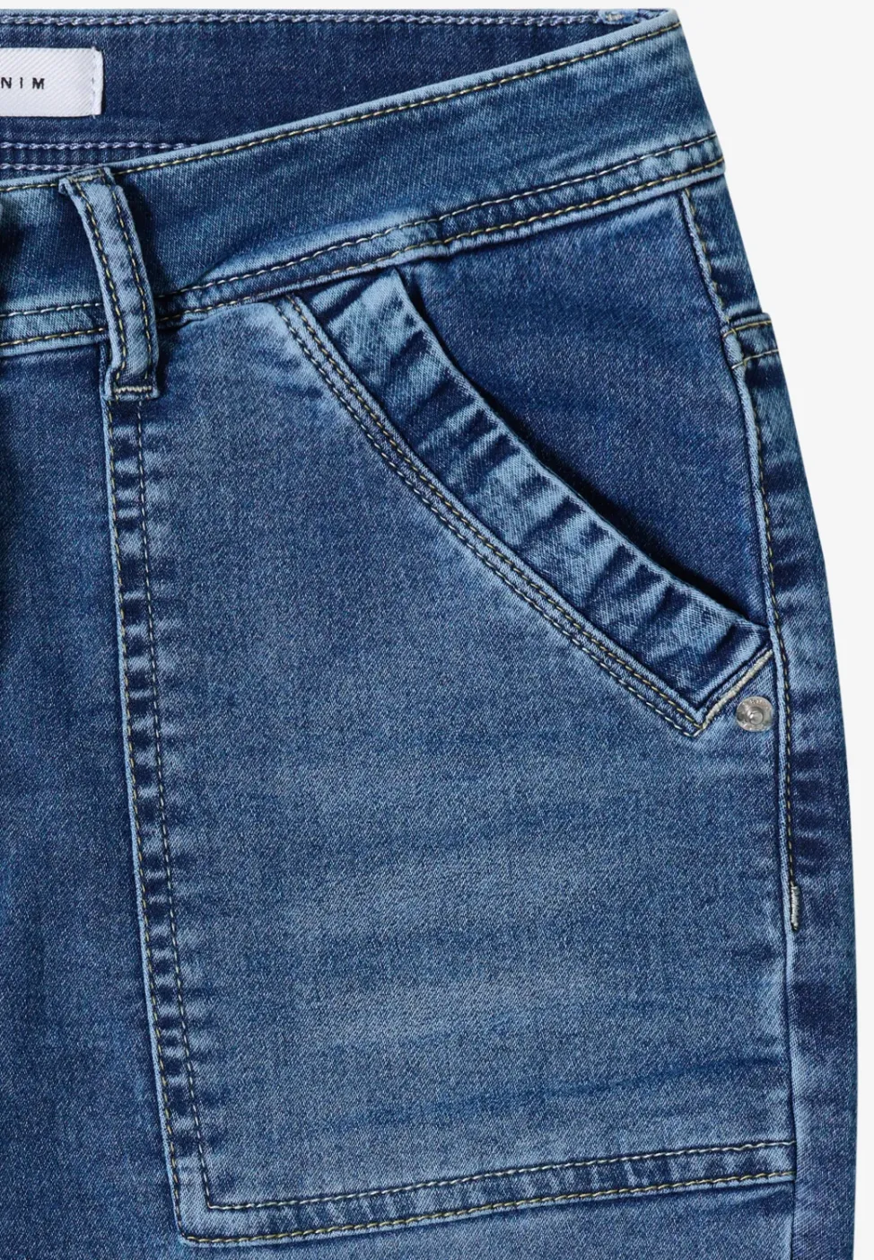 Mid Waist Slim Leg Jeans im Casual Fit