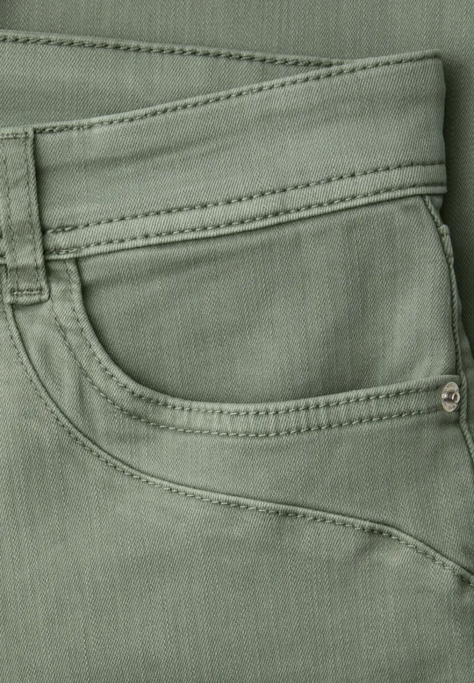 Mid Waist Straight Leg Jeans im Slim Fit