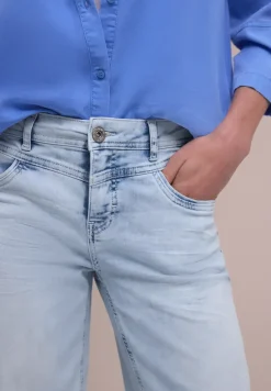 Mid Waist Straight Leg Jeans im Casual Fit
