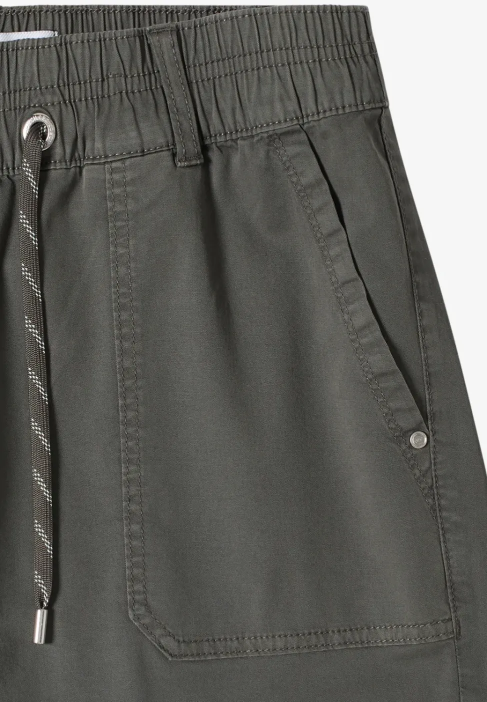 Mid Waist Straight Leg Shorts im Casual Fit