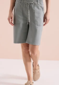 Mid Waist Straight Leg Shorts im Casual Fit
