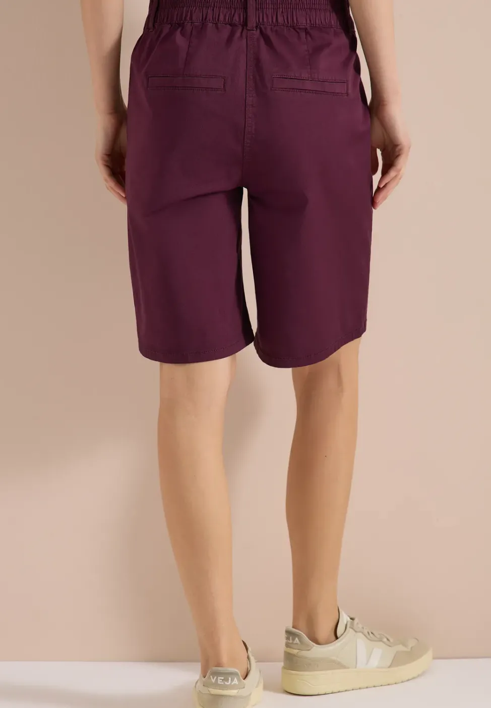 Mid Waist Straight Leg Shorts im Casual Fit