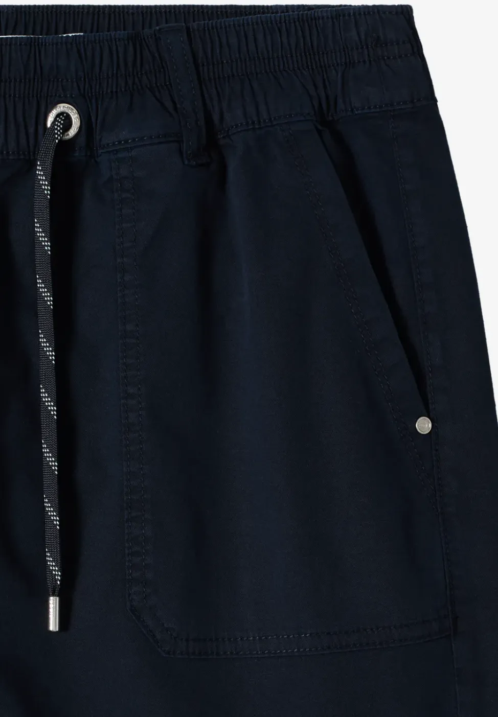 Mid Waist Straight Leg Shorts im Casual Fit