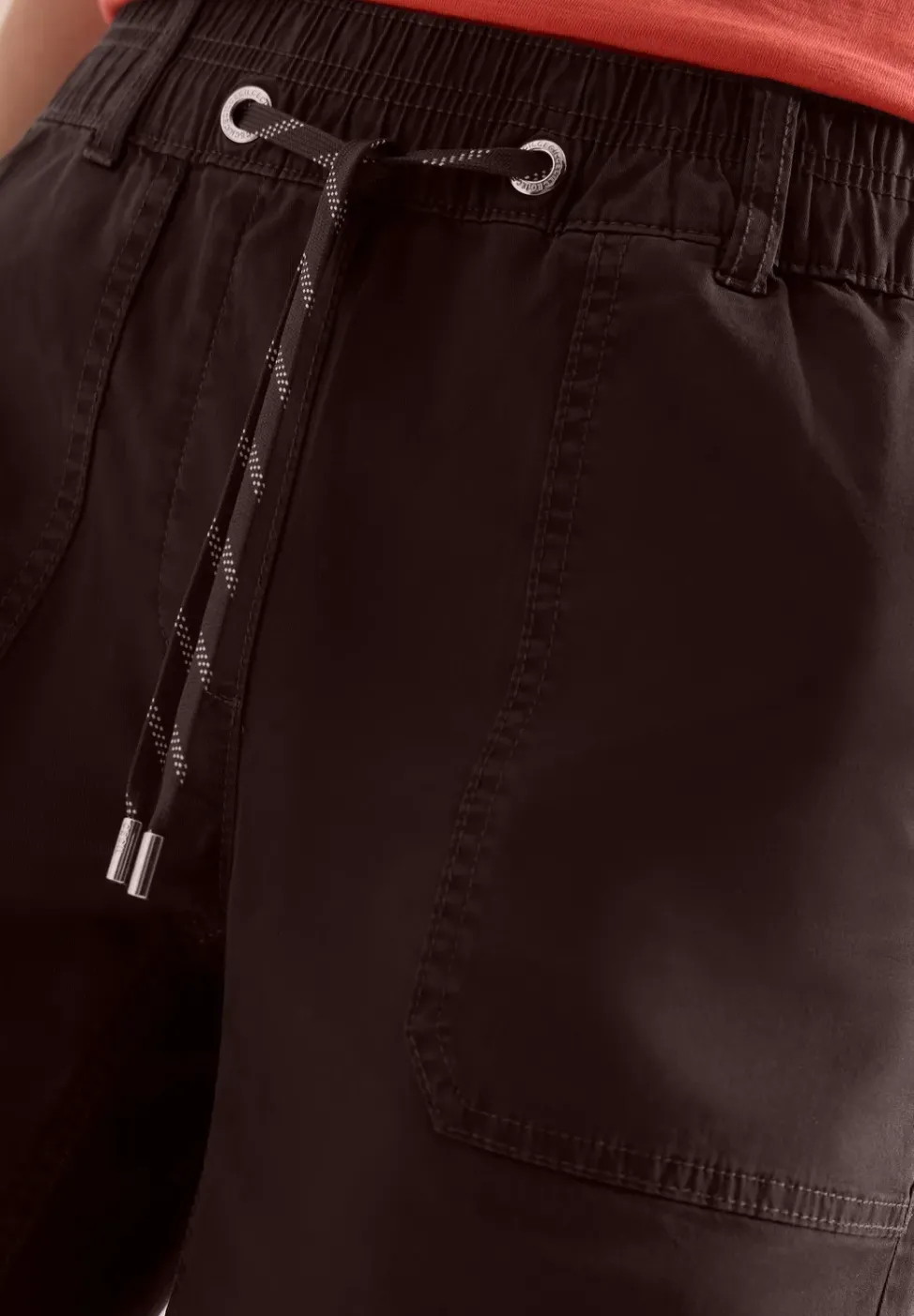 Mid Waist Straight Leg Shorts im Casual Fit
