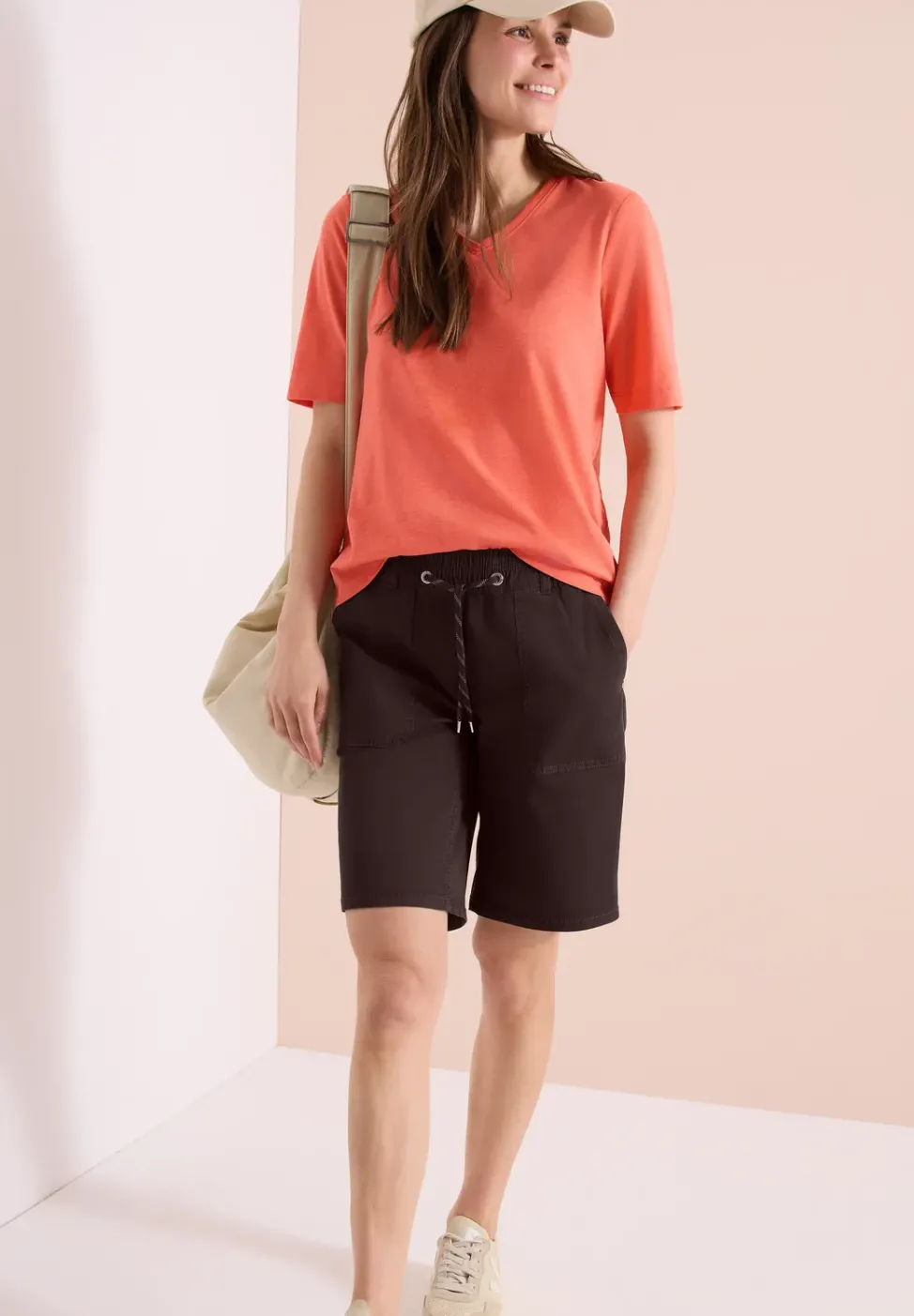Mid Waist Straight Leg Shorts im Casual Fit