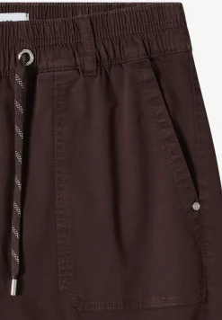 Mid Waist Straight Leg Shorts im Casual Fit