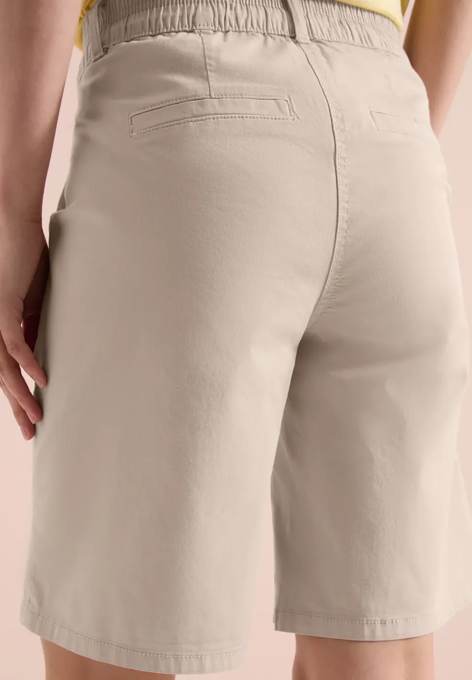 Mid Waist Straight Leg Shorts im Casual Fit