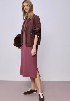 Midi-Kleid aus Jersey in Rippstruktur