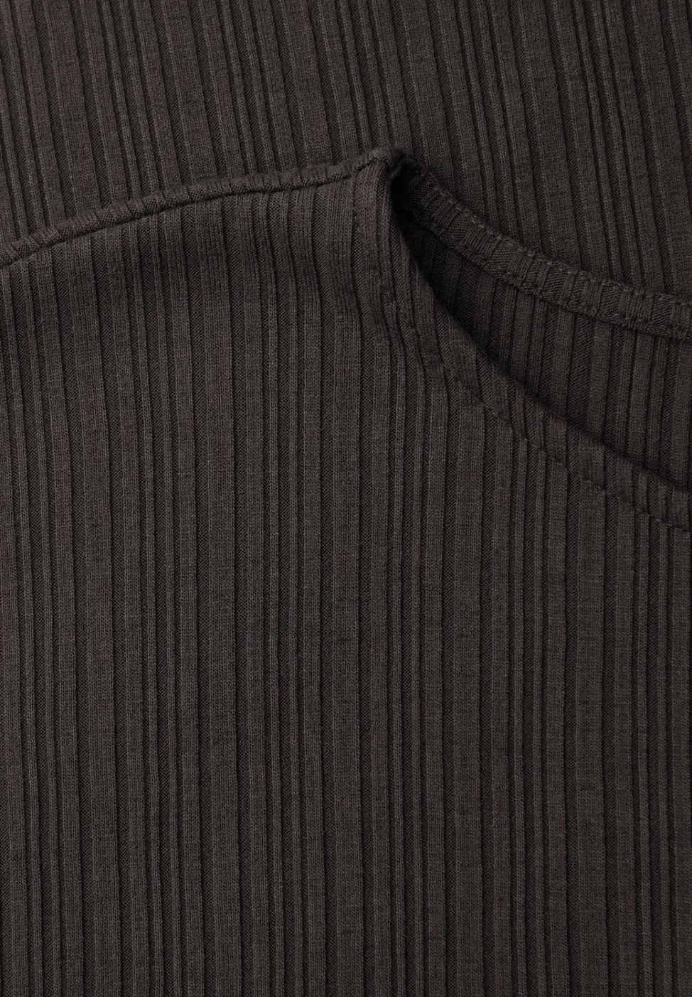 Midi-Kleid aus Jersey in Rippstruktur