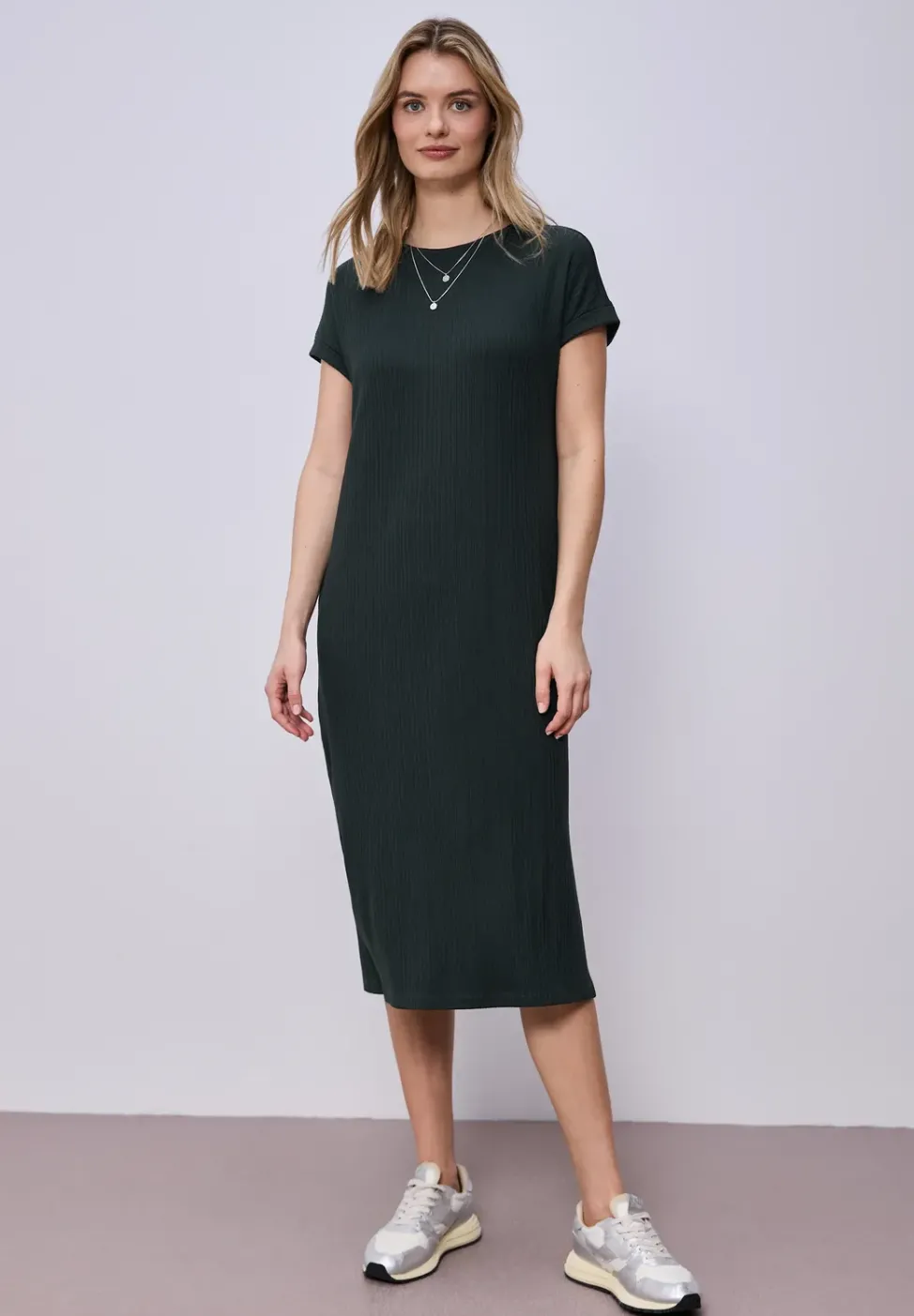 Midi-Kleid aus Jersey in Rippstruktur