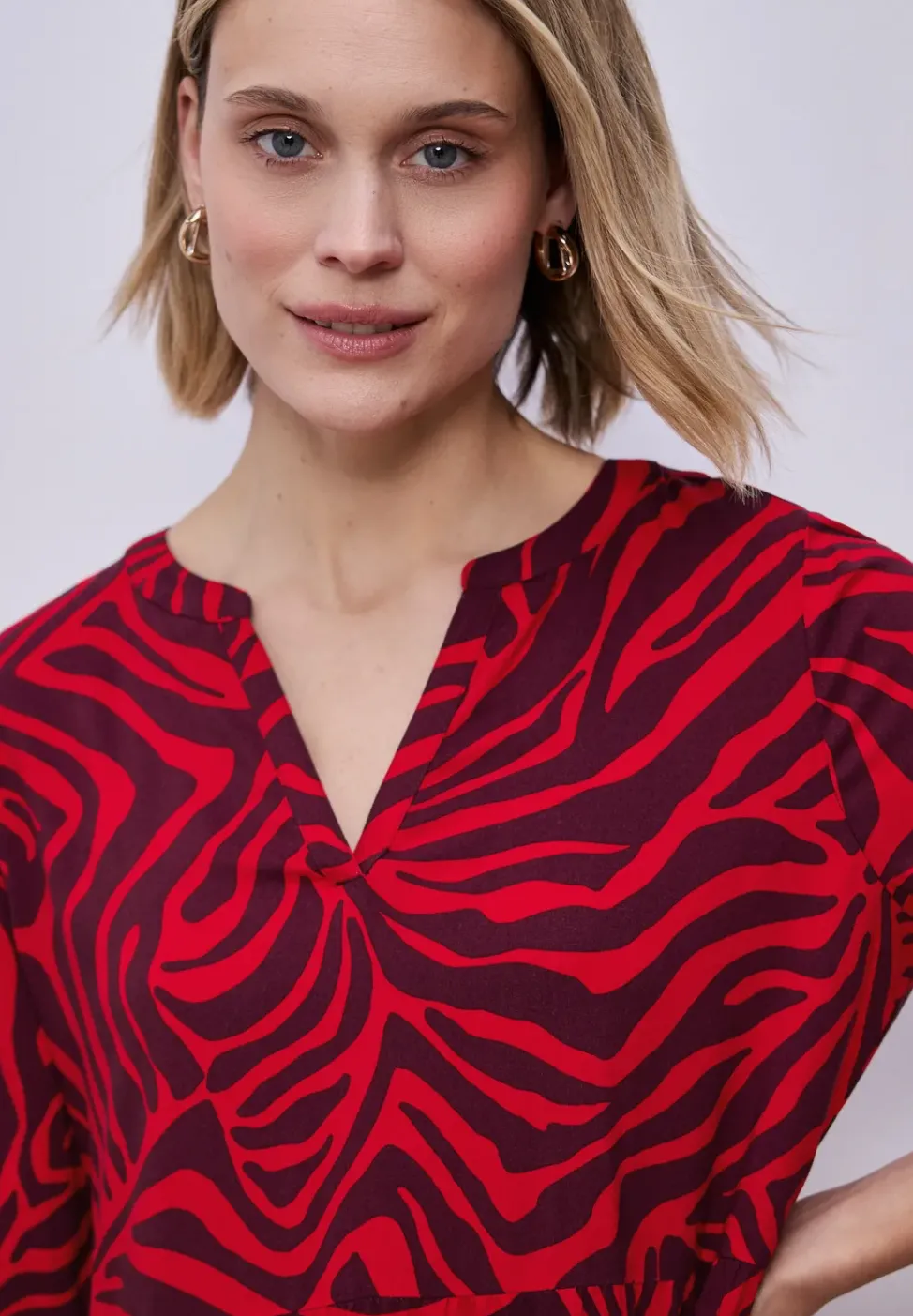 Midi-Kleid mit grafischem Print