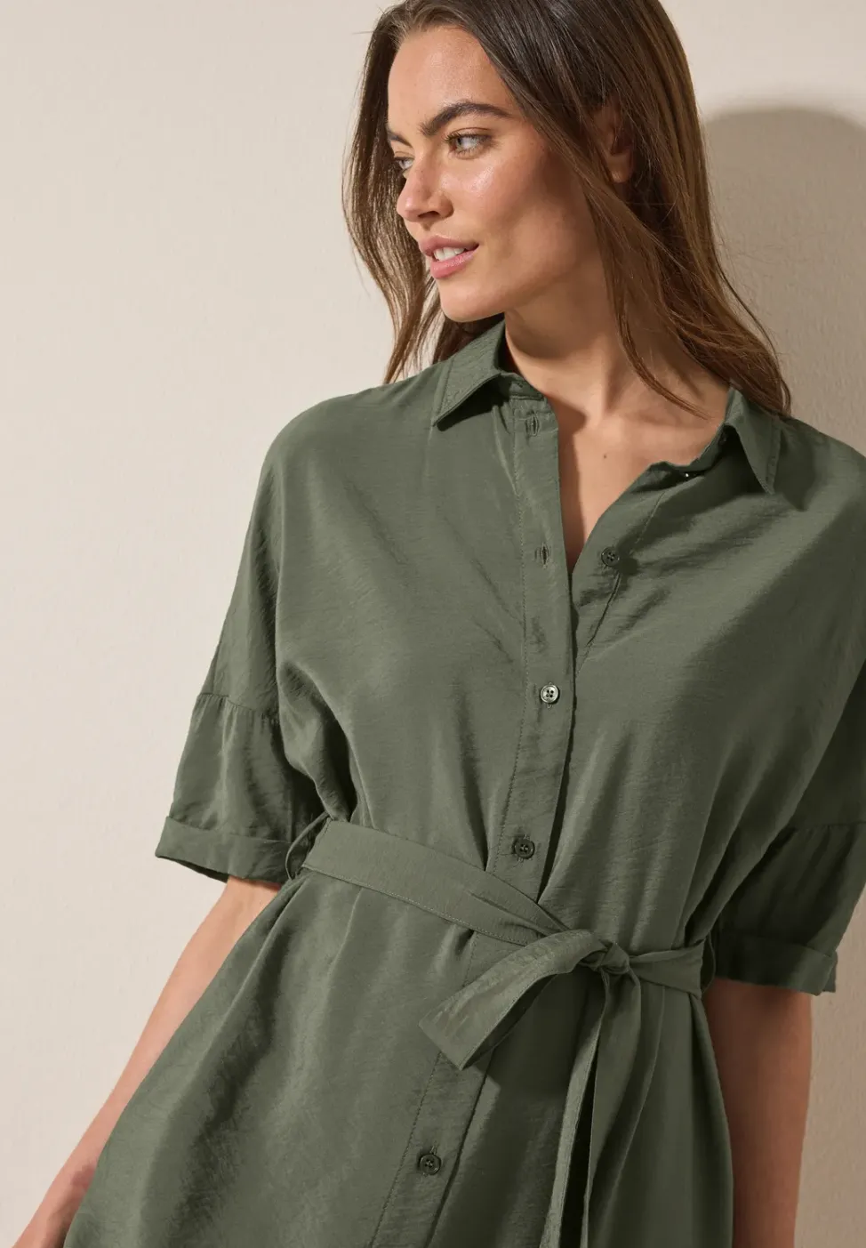 Midikleid mit Hemdkragen