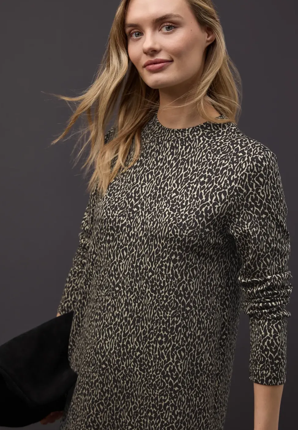 Midi-Kleid mit Leo-Muster