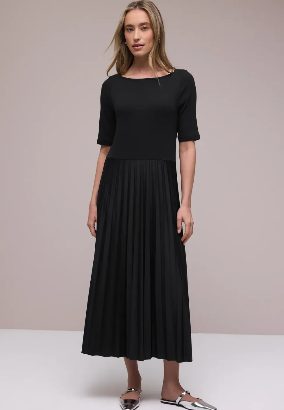 Midi-Kleid mit Plissée-Rock