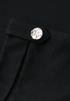 Midi-Kleid mit Rundhals und Knöpfen