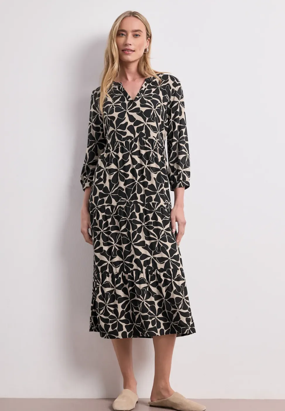 Midi-Kleid mit Split Neck im Ethno-Look