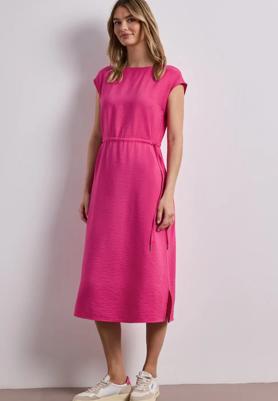 Midi-Kleid mit U-Boot-Ausschnitt