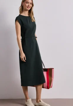 Midi-Kleid mit U-Boot-Ausschnitt