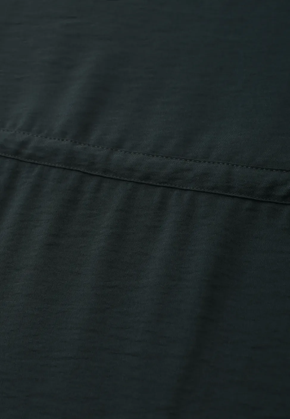 Midi-Kleid mit U-Boot-Ausschnitt