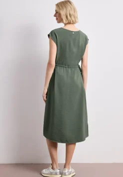 Midi-Kleid mit U-Boot-Ausschnitt