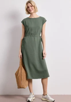 Midi-Kleid mit U-Boot-Ausschnitt