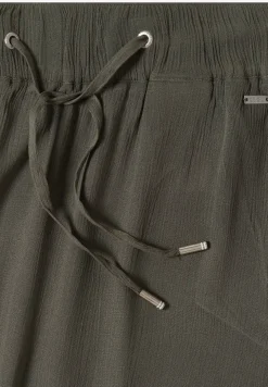 Midi-Rock in A-Linie mit Struktur
