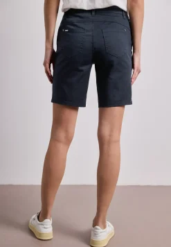 Mid Waist Bermuda in Satin-Optik