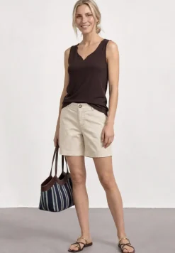 Mid Waist Chino Shorts im Casual Fit