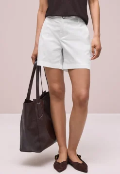 Mid Waist Chino Shorts im Casual Fit