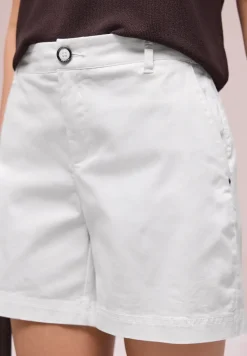 Mid Waist Chino Shorts im Casual Fit