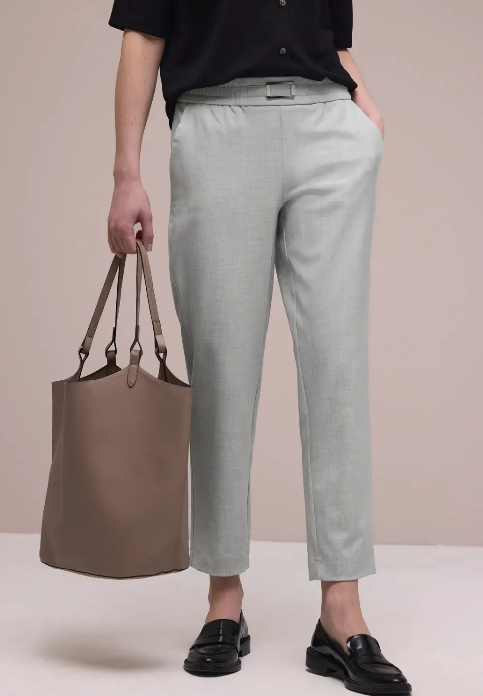 Mid Waist Slim Leg Hose mit Schnalle