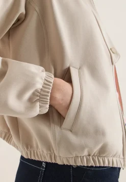 Moderner Blouson
