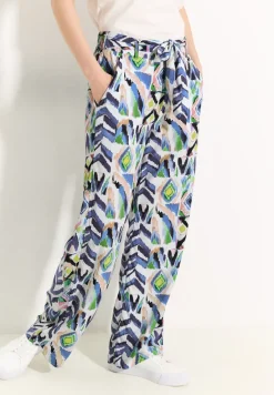 Multicolor Print Hose