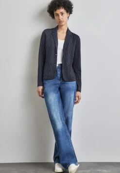 Nadelstreifen-Blazer
