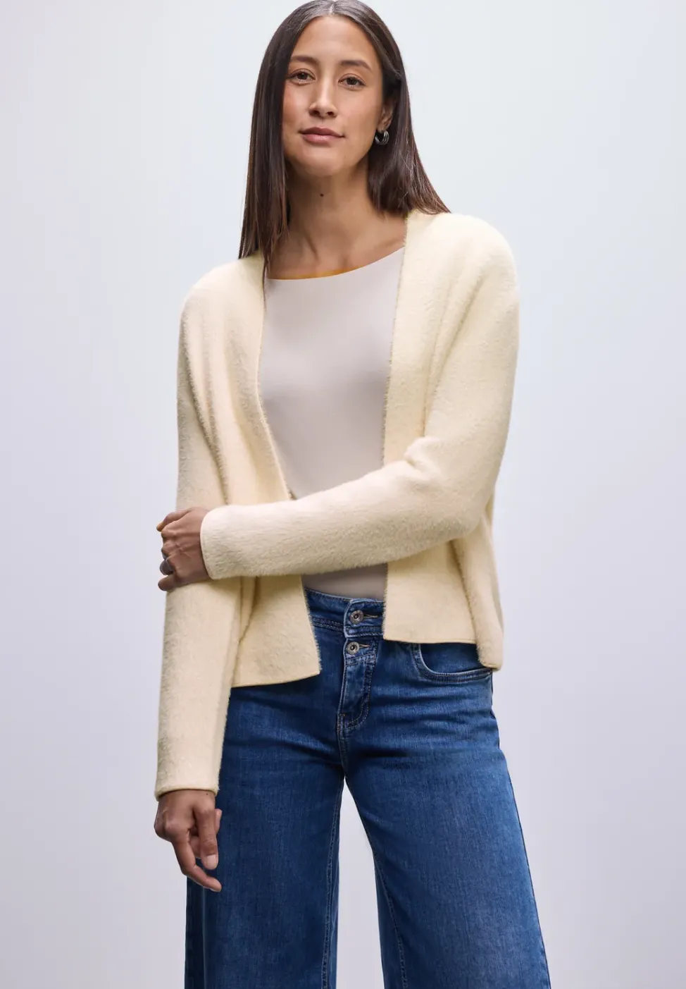 Offener Federgarn-Cardigan