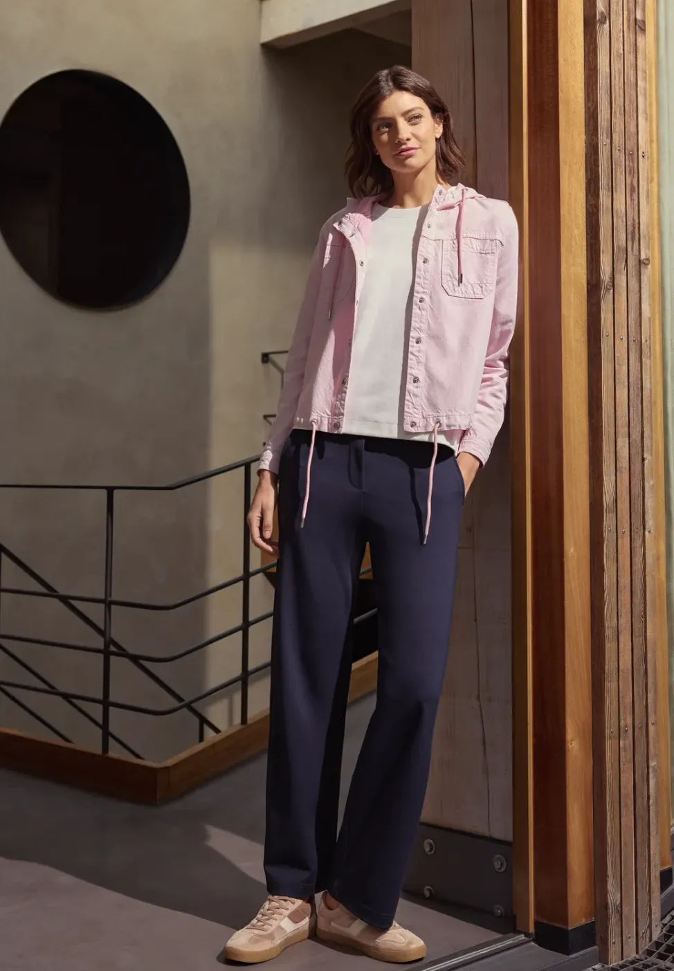 Overshirt mit Kapuze und Tunnelzug
