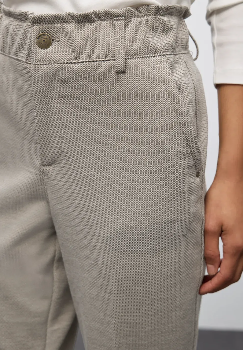 Paperbag Jacquard Hose