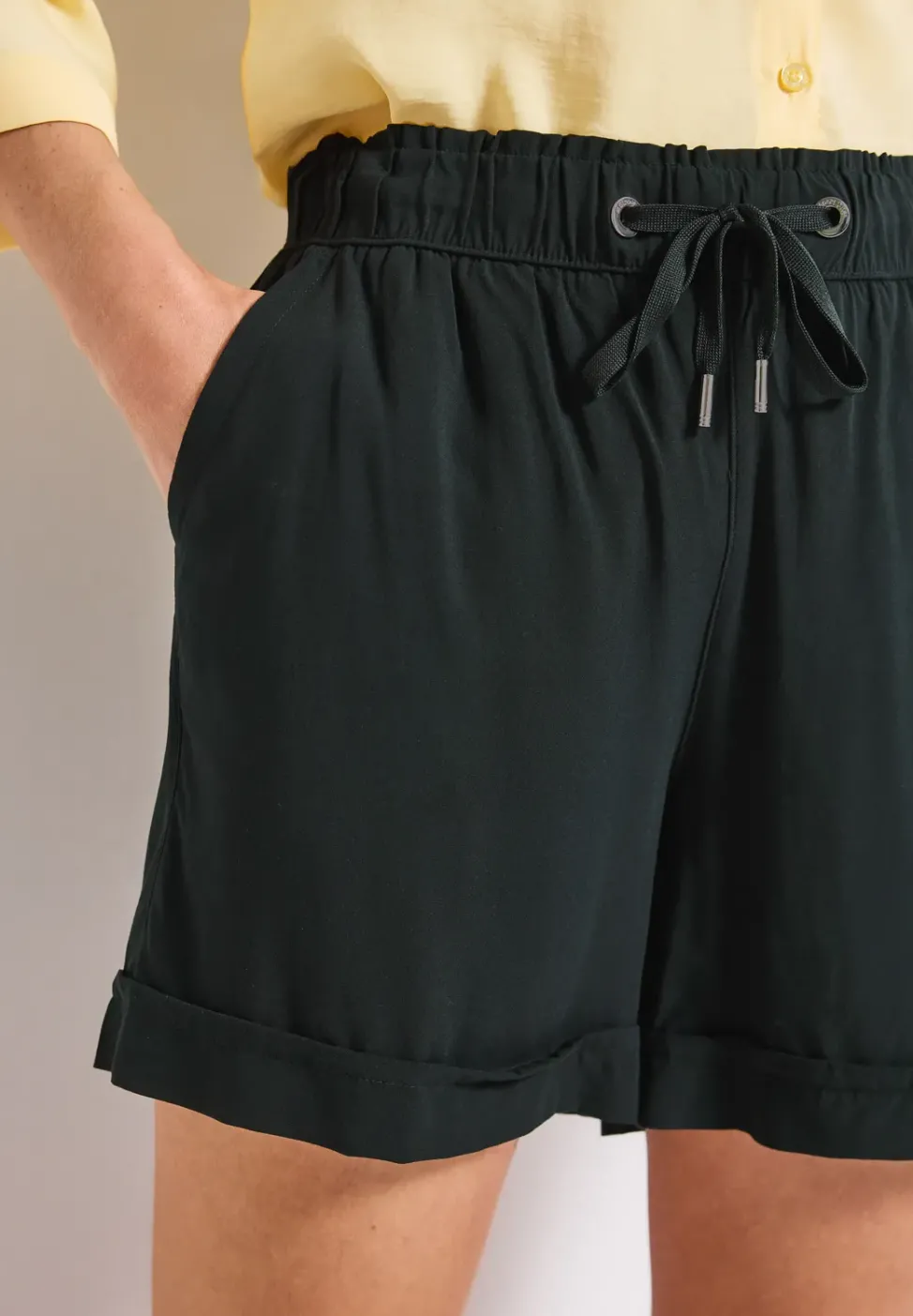 Paperbag Shorts