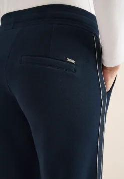 Piqué Hose mit Tape