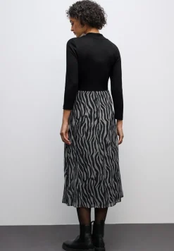 Plissée Chiffon Kleid