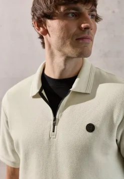 Poloshirt mit Struktur