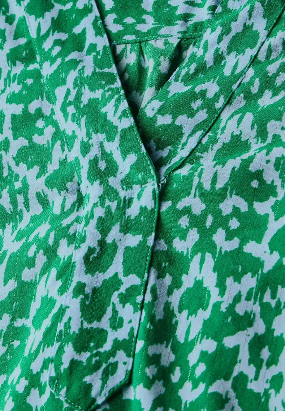 Print-Bluse mit Glitzer