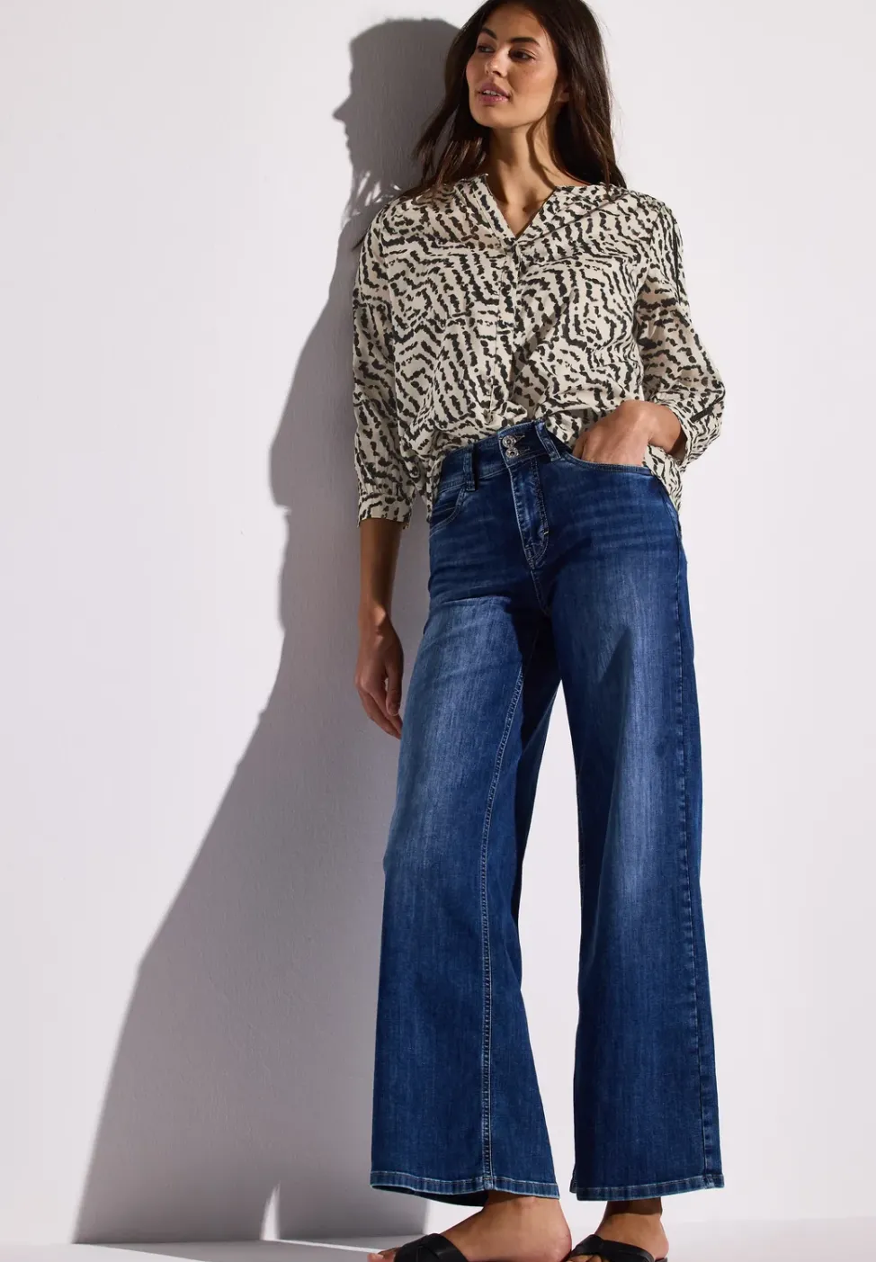 Print-Bluse mit Tapedetails