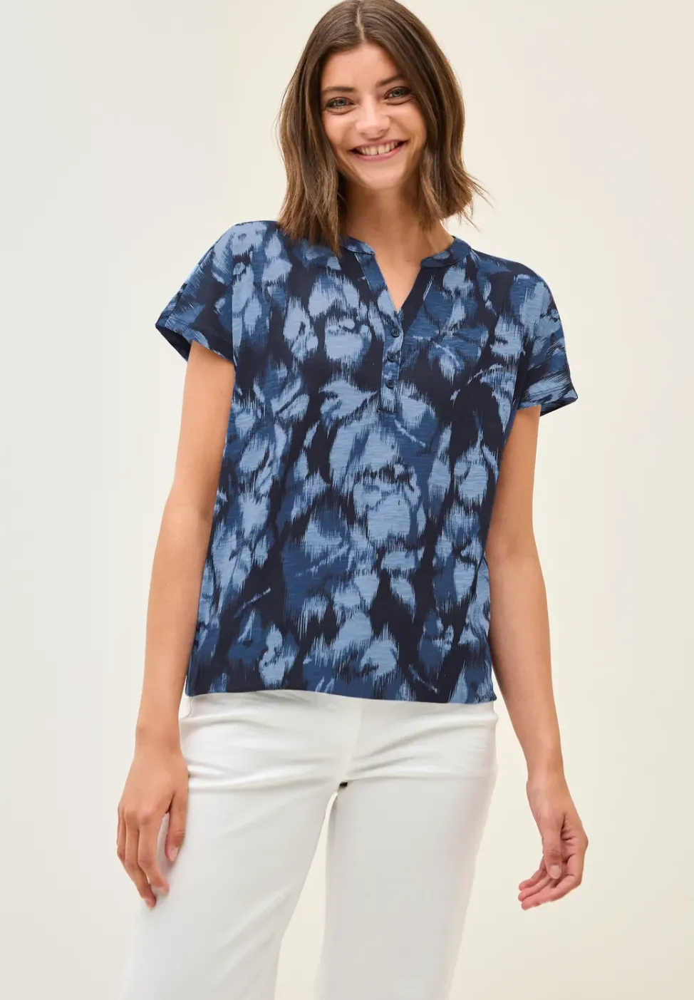 Print-Shirt im Tunika-Look