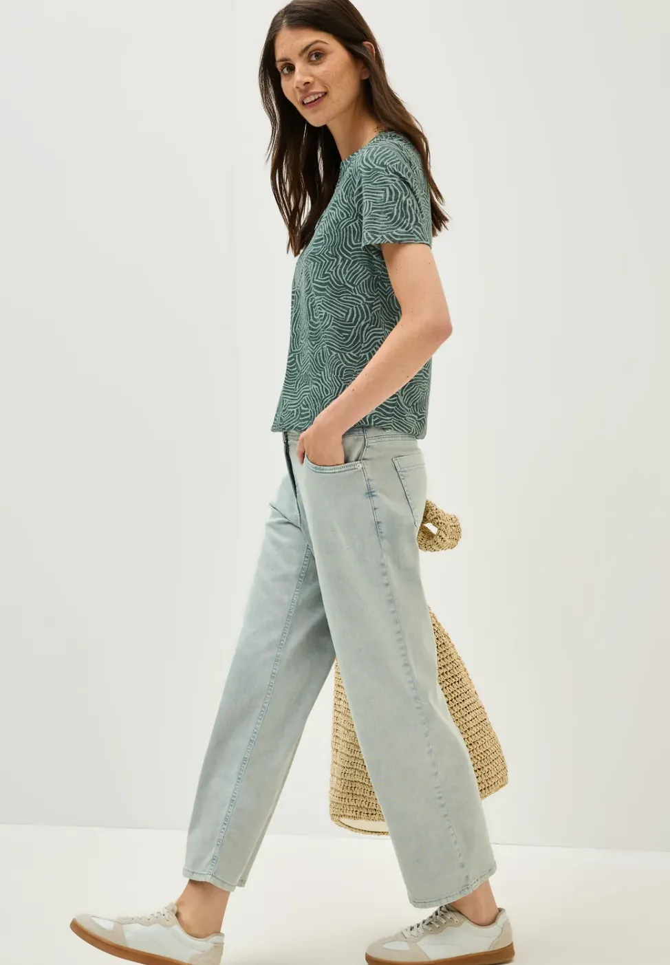 Print-Shirt im Tunika-Look