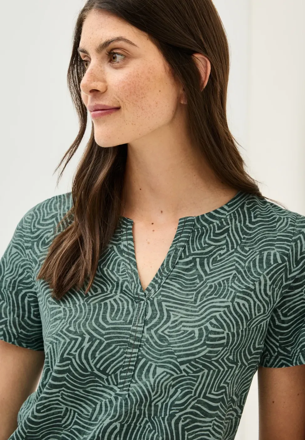 Print-Shirt im Tunika-Look