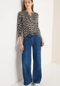 Print-Shirt im Tunika-Look