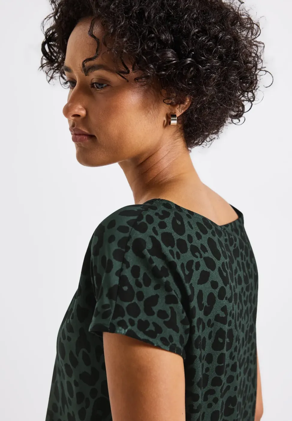 Print-Shirt mit Cut-Out