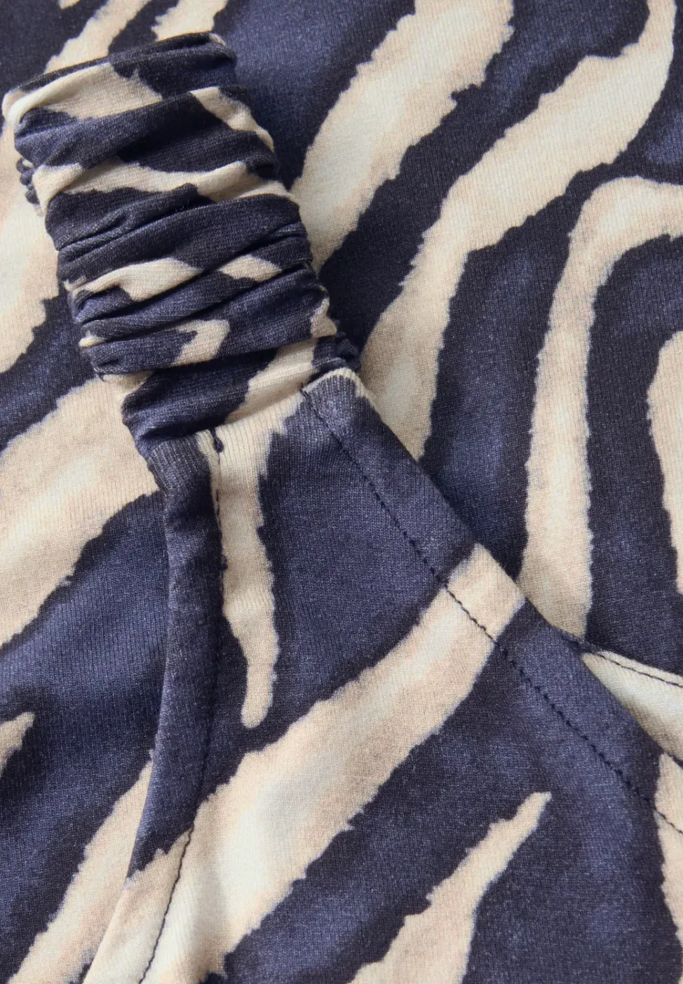 Print-Top mit Raffung