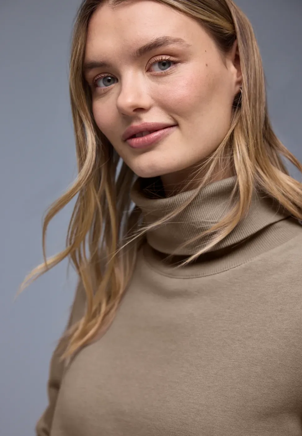 Pullover in Unifarbe